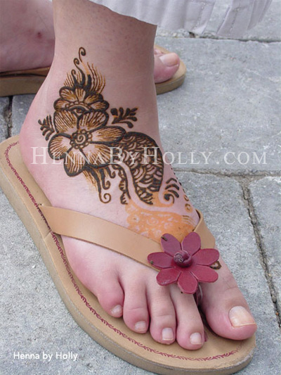 Natural henna artistry by Holly Monster nee Pagnacco