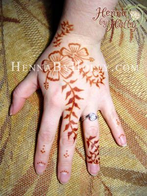 Natural henna artistry by Holly Monster nee Pagnacco