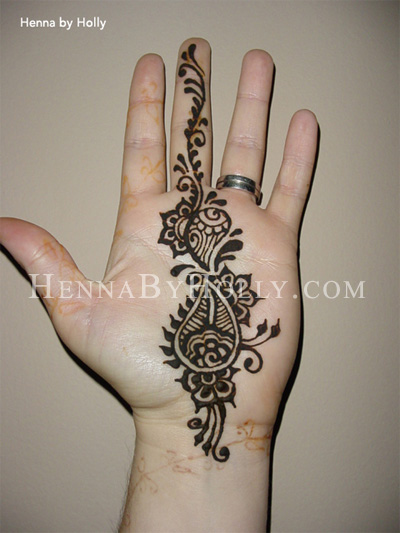Natural henna artistry by Holly Monster nee Pagnacco